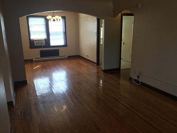 5th image of 6401 Chippewa St APT 2E
