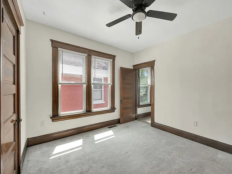 2421 Kenilworth Ave #2 — Photo 11