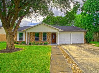 5747 Cartagena St, Houston, TX 77035