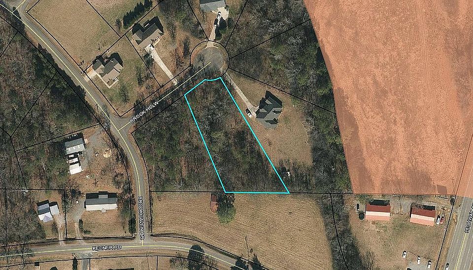 1st image of 2 Brook Hollow Dr