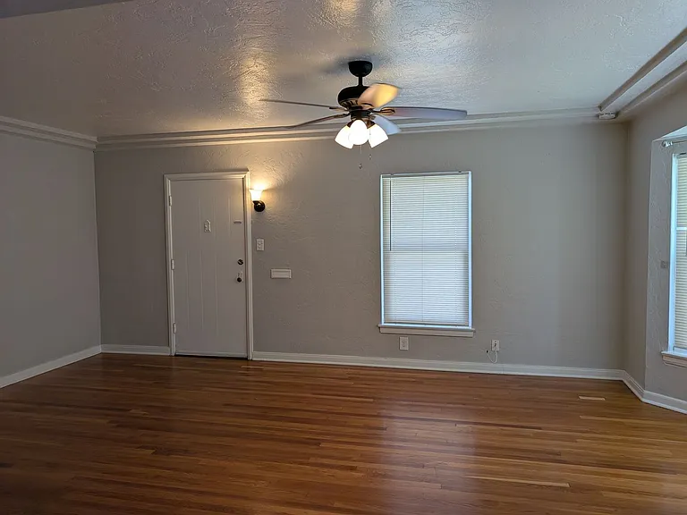 1311-1321 Van Ness 4-Plex-931 — Photo 8