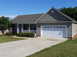 160 Summer Lady Ln, Boiling Springs, SC 29316