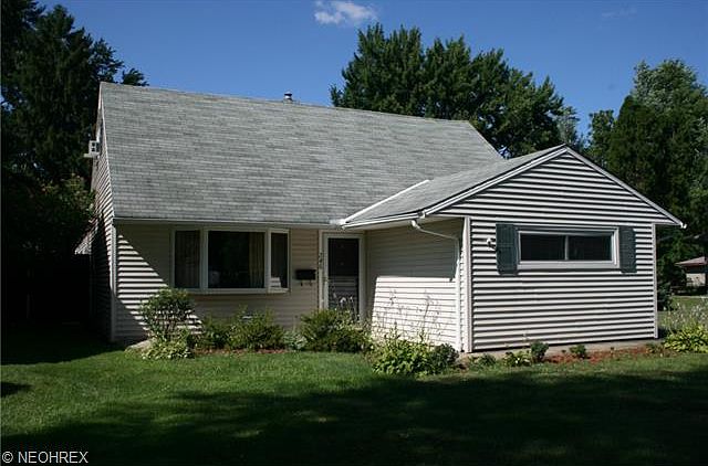 1st image of 246 Wyleswood Dr