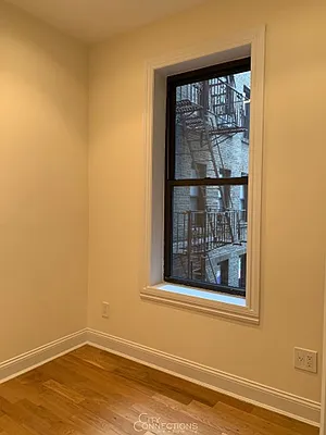 Rented by City Connections Realty | media 35