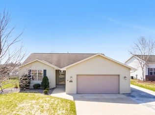3664 Collegiate Way, New Franken, WI 54229