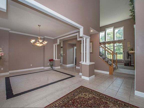 3rd image of 7967 Achill Ct