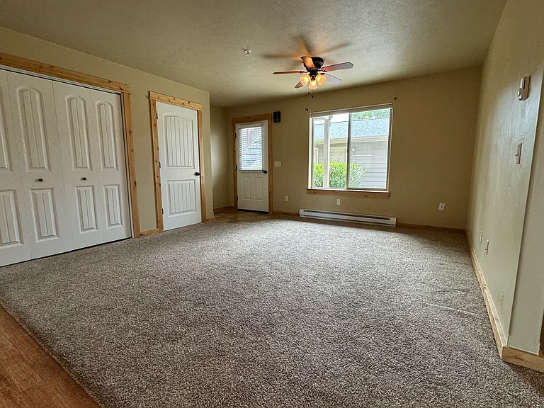171 Talon Way — Photo 2