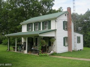 395 Memory Ln, Hustontown, PA 17229