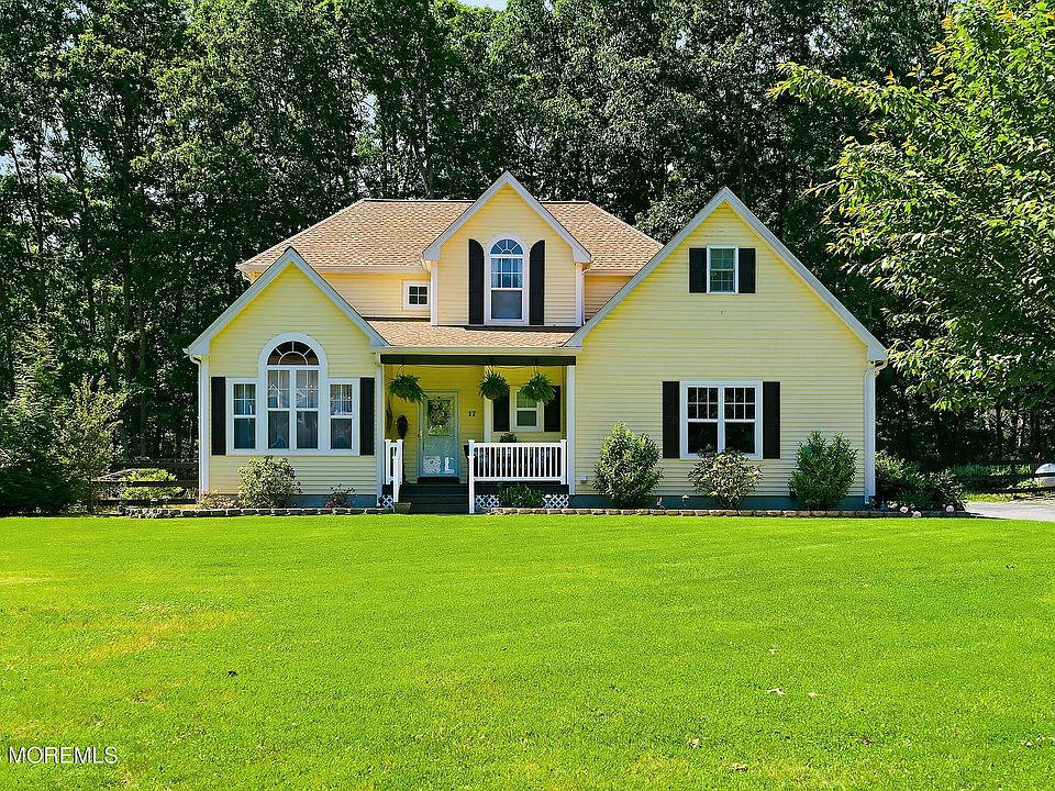 1st image of 17 Country Woods Drive