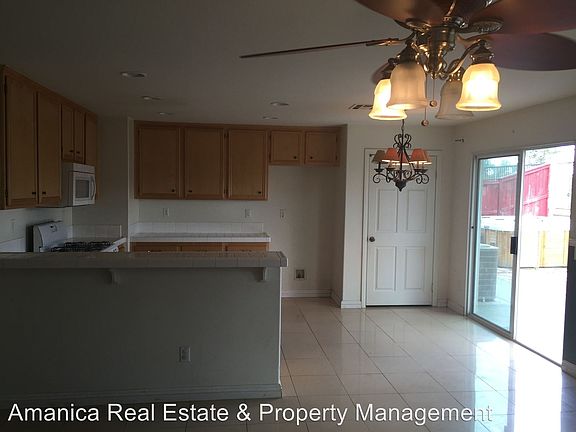 3rd image of 26406 Silverado Ct