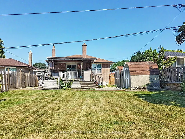 9 Stanwell Dr — Photo 18