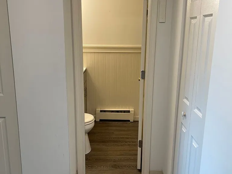 Oakwood Manor — Photo 16