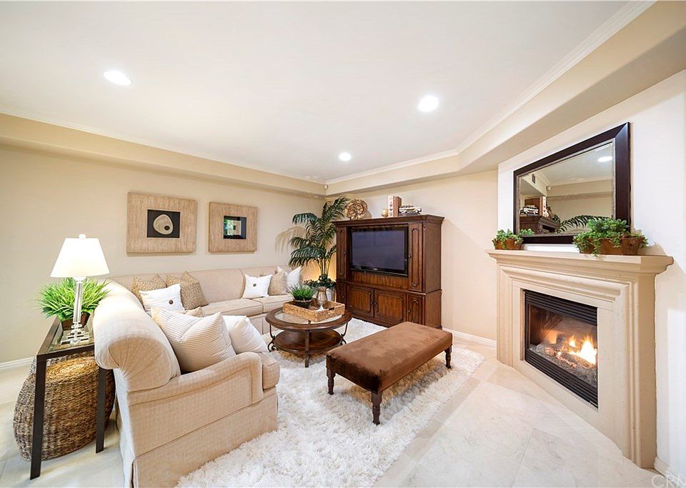 1st image of 401 Bernard St Unit 213