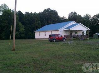 355 Cedar Dr, Smithville, TN 37166