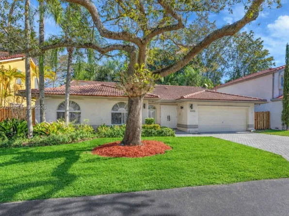 10635 SW 158th Pl, Miami, FL 33196
