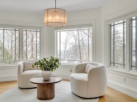 3rd image of 66 Mason Ter