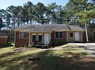 975 Walker Place Dr, Douglasville, GA 30134