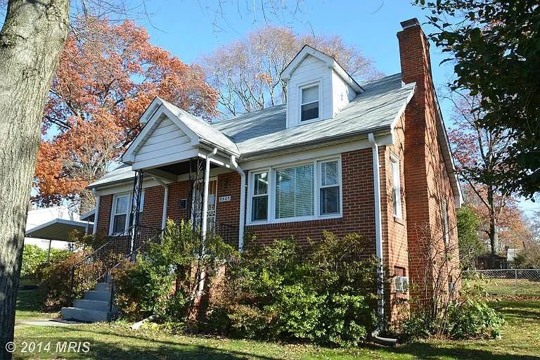 9503 50th Ave photo 1