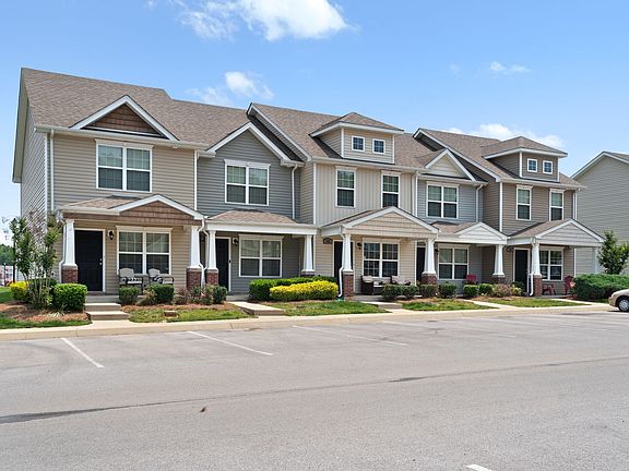 3rd image of 162 Alexander Blvd