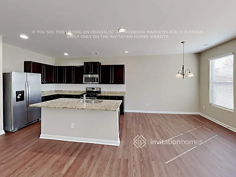 1916 Stanton Way — Photo 7