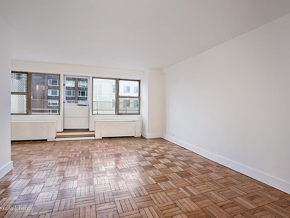 3rd image of 155 E 34th St APT 16J