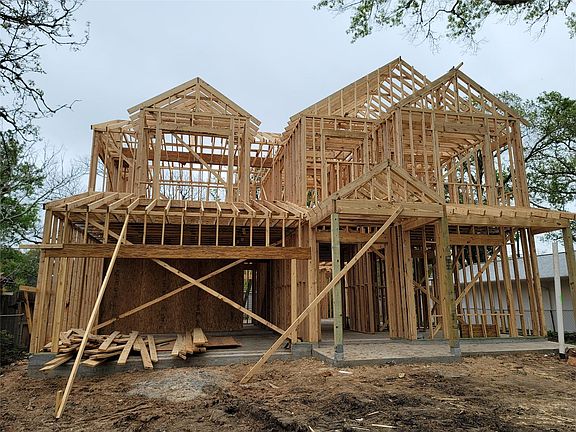 2nd image of 10133 Woodwind Dr