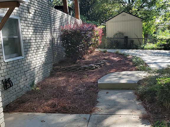 2nd image of 2288 Flora Dr #2288