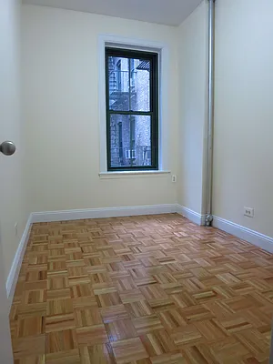 Rented by City & Suburban | media 21