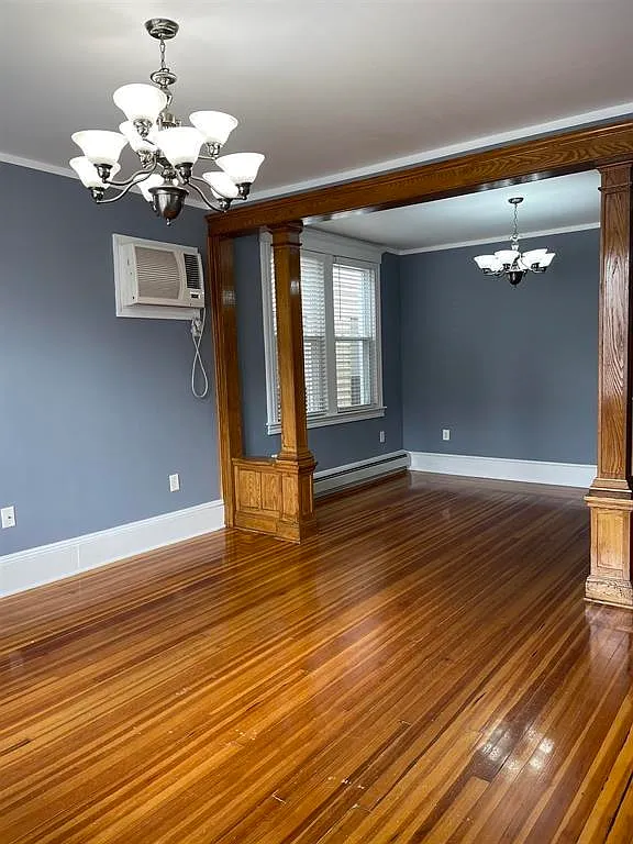 3 bed, 1.0 bath, $2,500 — Photo 4