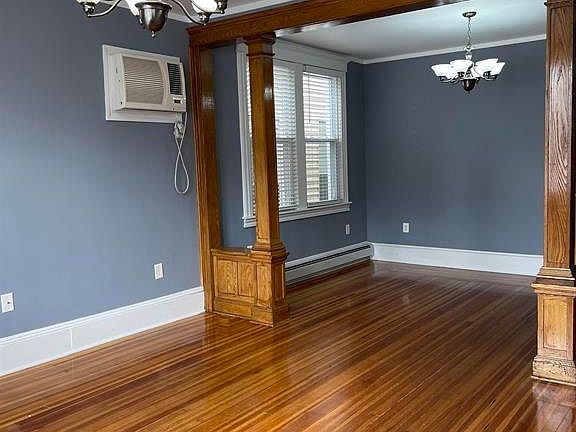 4th image of 522 37th St #2