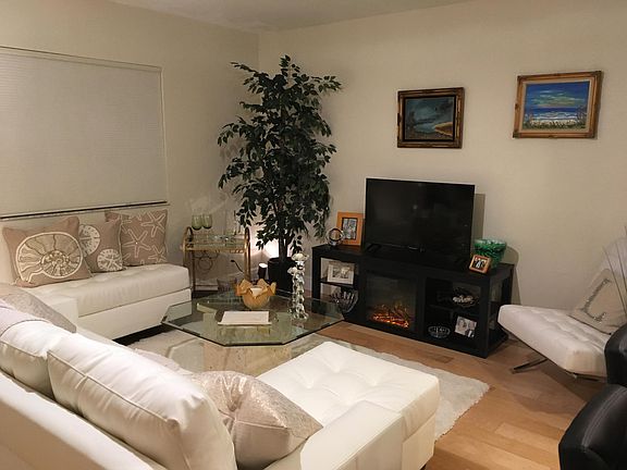 5th image of 350 Seville Blvd #O