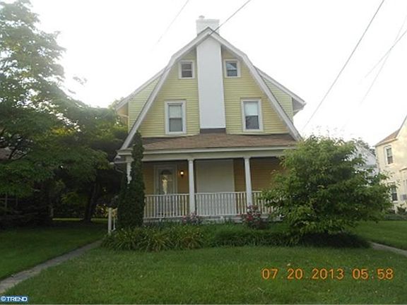 2nd image of 4025 Huey Ave