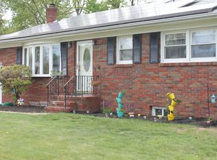 1722 Jerome St, Piscataway, NJ