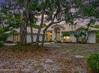 140 Hacienda Dr, Merritt Island, FL 32952