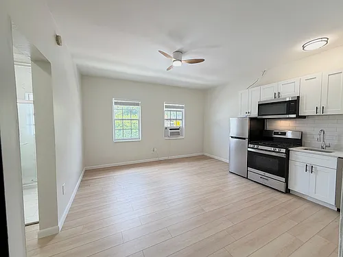 Park Place Apartments Photo 1
