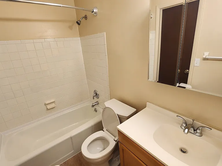 4914 Reed Rd #A — Photo 5