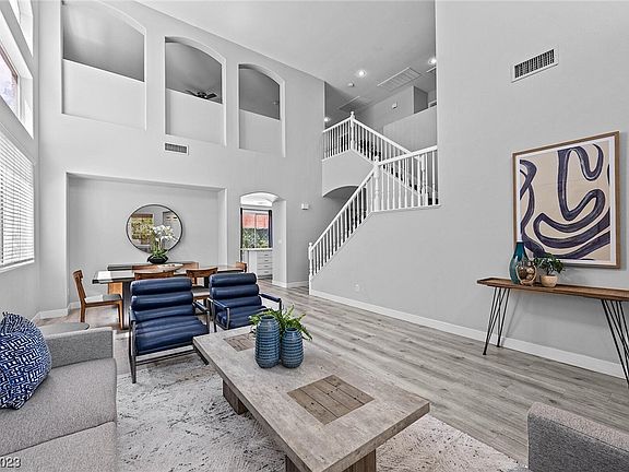 5th image of 3059 Lenoir St