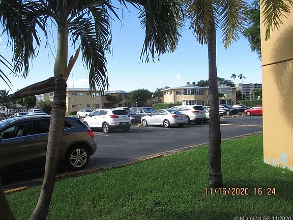 3rd image of 1701 NE Miami Gardens Dr APT 117