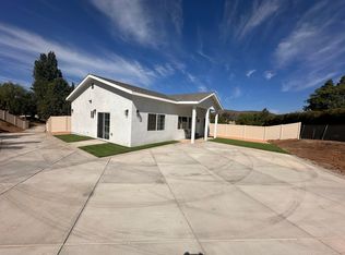 361 Lake Ct #B, Simi Valley, CA 93065
