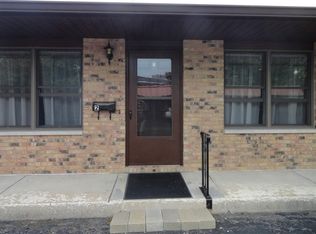 1313 4th St APT 2, Orion, IL 61273