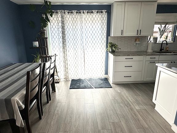 5th image of 11298 W 18th Ave