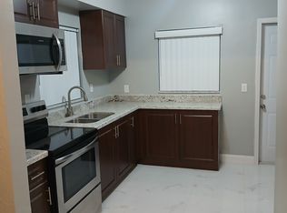 1235 NW 52nd St, Miami, FL 33142