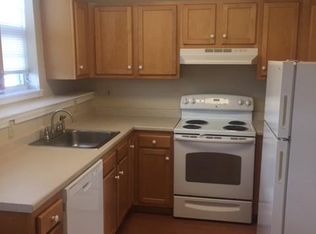 60 Woods Dr, Norwich, CT 06360