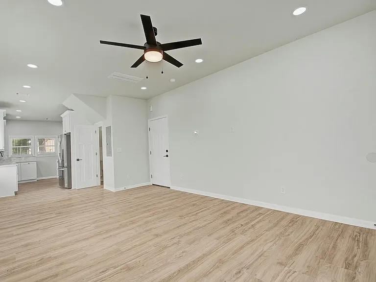 4707 Boundary St #4707 — Photo 7