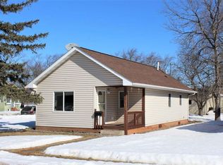 1101 E 7th St, Superior, WI 54880