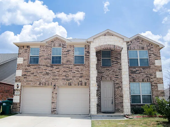 3213 Peninsula Trl, Denton, TX 76208