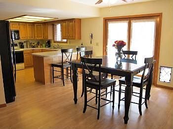 5th image of 2935 Newman Cir