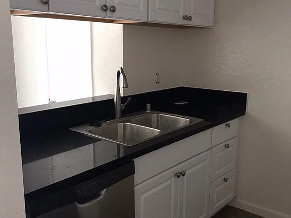 2nd image of 4934 Coldwater Canyon Ave #101