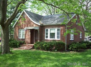 1602 Zschokke St, Highland, IL