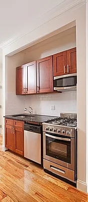 Rented by Dallien Realty Limited Liability Company | media 16